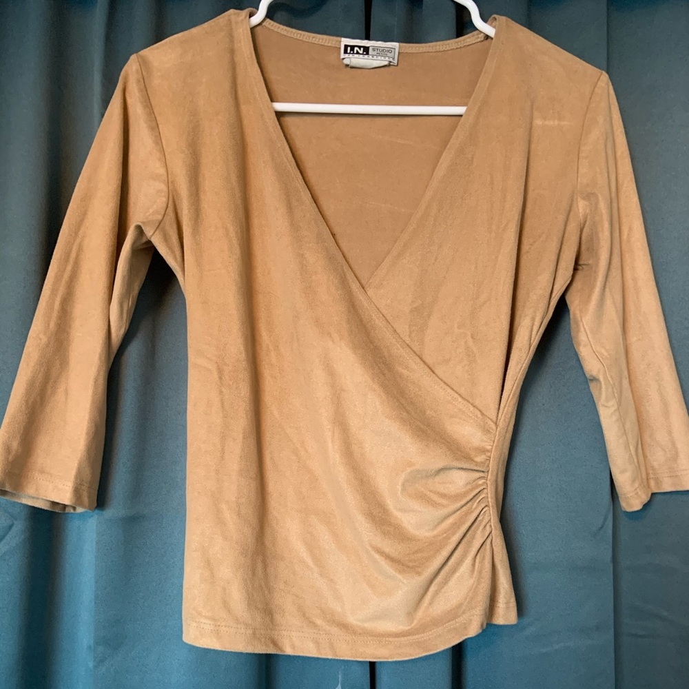 Suede Short Fitted Tee